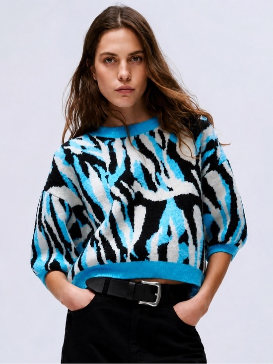 Zara Tops - Zara Jacquard Animal Print Sweater Blue Black White Size S